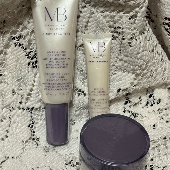 NWT Meaningful Beauty Three Piece Set - Picture 2 of 5